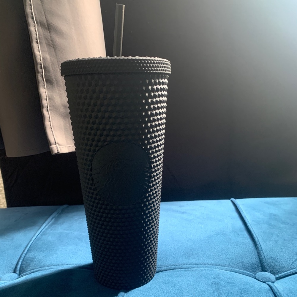 Starbucks Studded Matte Cup ☕️